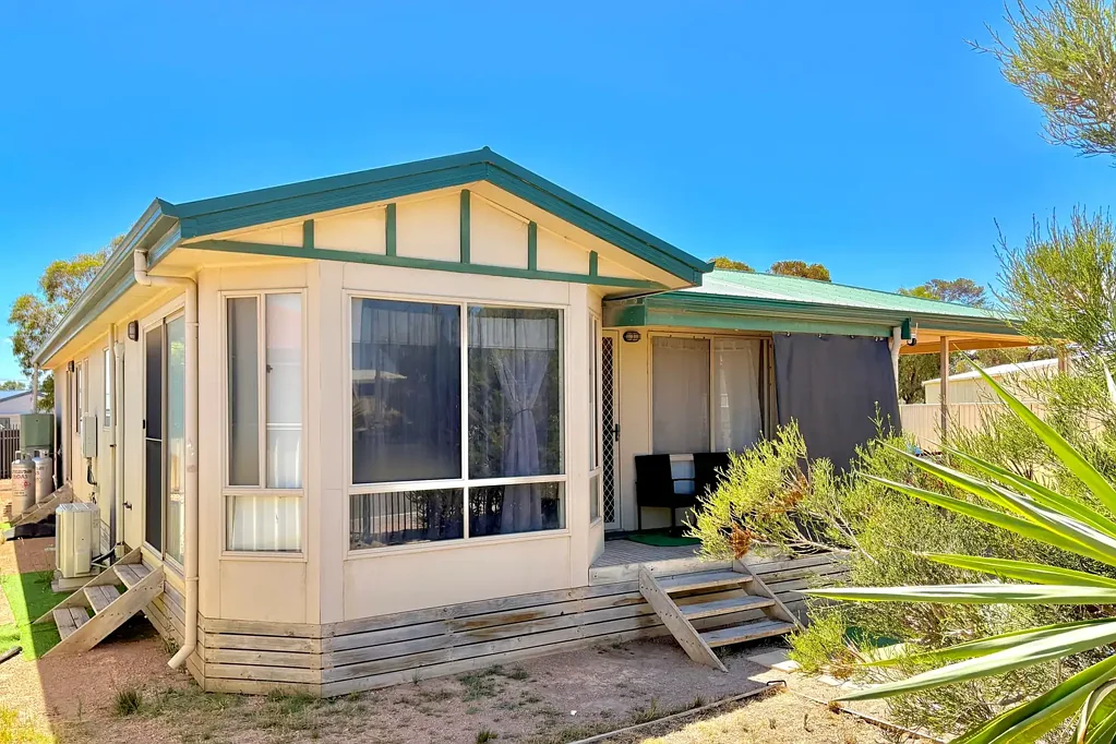 7 Chandler Crescent, Ceduna, SA 5690