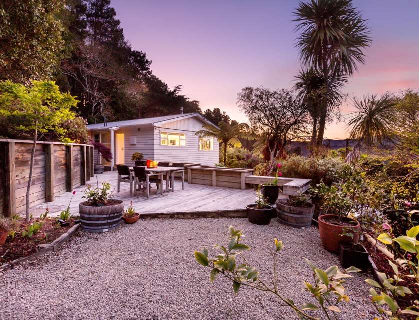 96 Kamahi Street, Stokes Valley, Lower Hutt City, 4房, 1浴, 独立屋