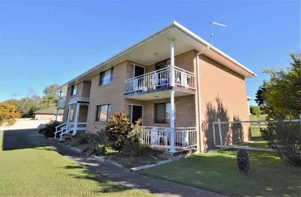 SPACIOUS TWO BEDROOM UNIT