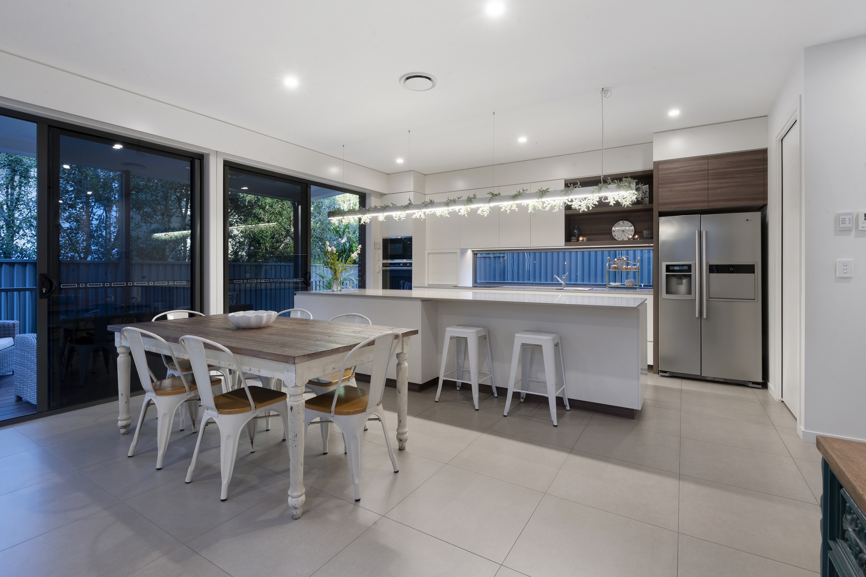 6 PETERSEN AV, SOUTHPORT QLD 4215, 0房, 0浴, Townhouse