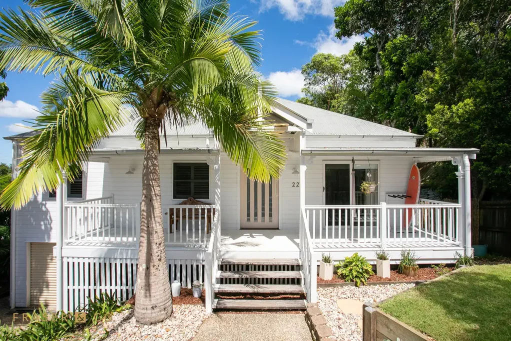 22 Marakari Crescent, Mount Coolum, QLD 4573