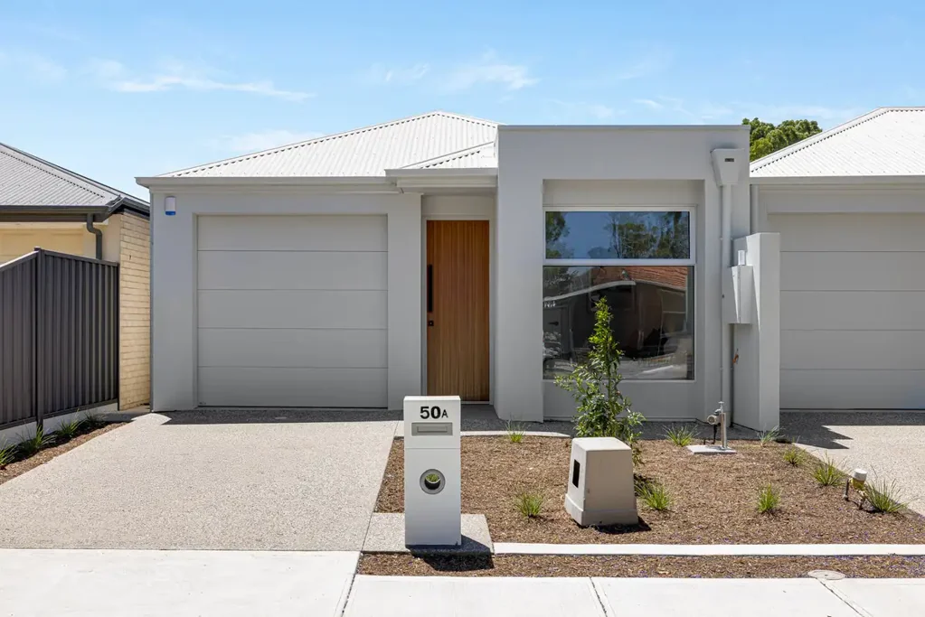 48 - 50a Leslie Avenue, Blair Athol, SA 5084