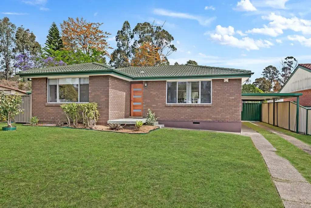 WALK TO STATION |NORTH FACING | QUAKERS PUBLIC SCHOOL CATCHMENT