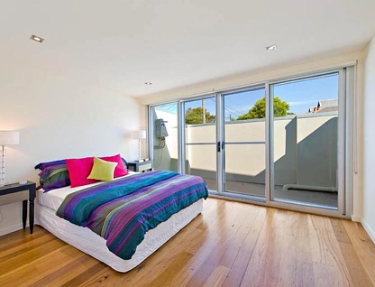 1/10 Emma Street, Leichhardt, Inner West, 1 غرف, 1 حمامات, Townhouse