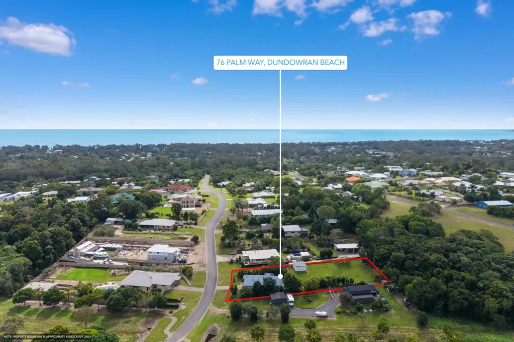 Dundowran Beach 4房  A Dream Home in a Tranquil Location