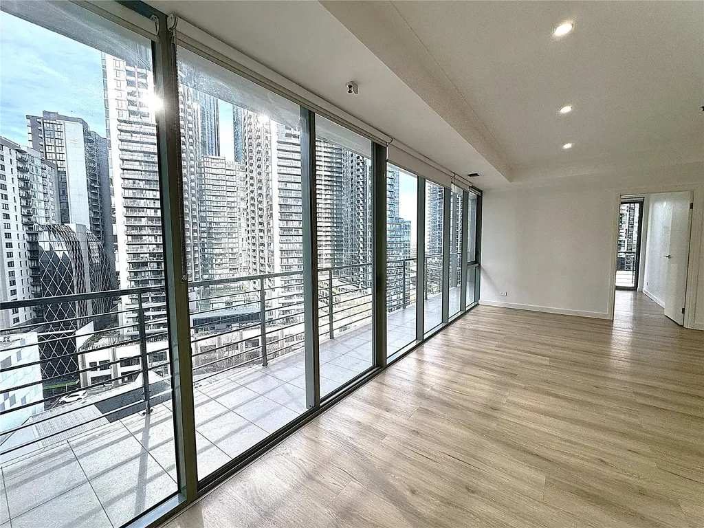 Spacious Furnished 3-Bedroom Apartment on Level 14  Premium Southbank Living