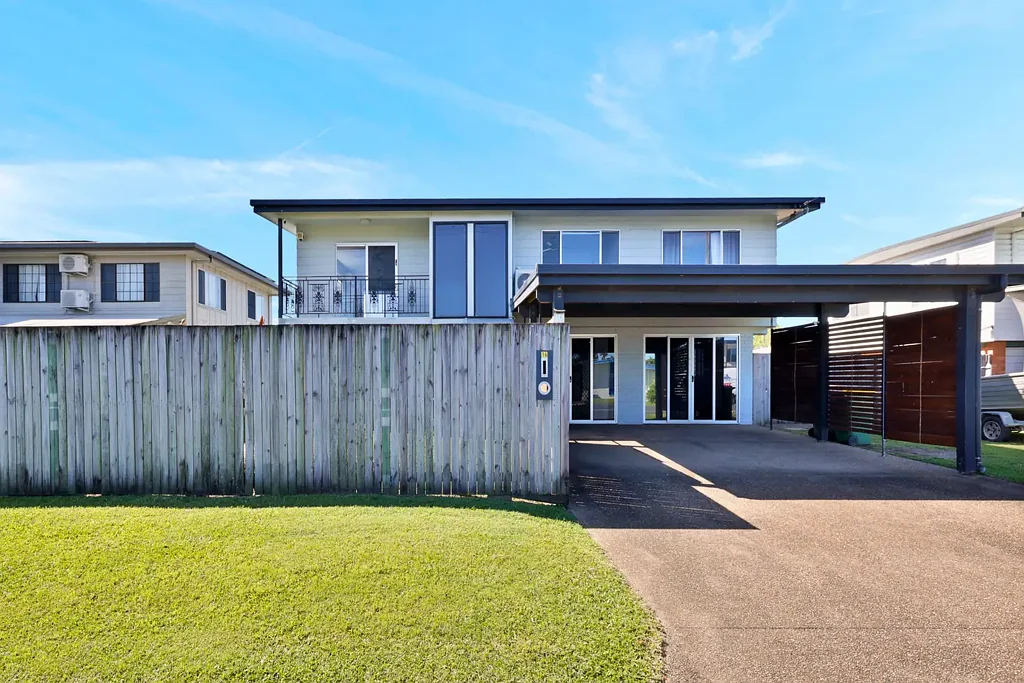 14 Tulloch Street, Ooralea, QLD 4740