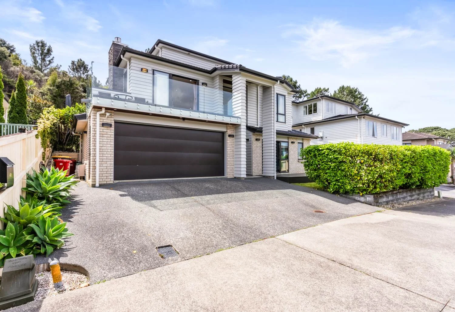 Albany Heights 5房  Brick & Weatherboard | 5 Bedrooms | 3 Ensuites