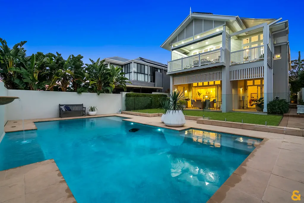 148 Manly Road, Manly West, QLD 4179