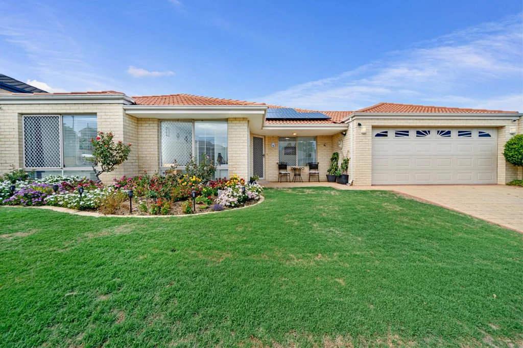 Ashby 4Moenga Wonderful Family Home with Large Backyard & Workshop