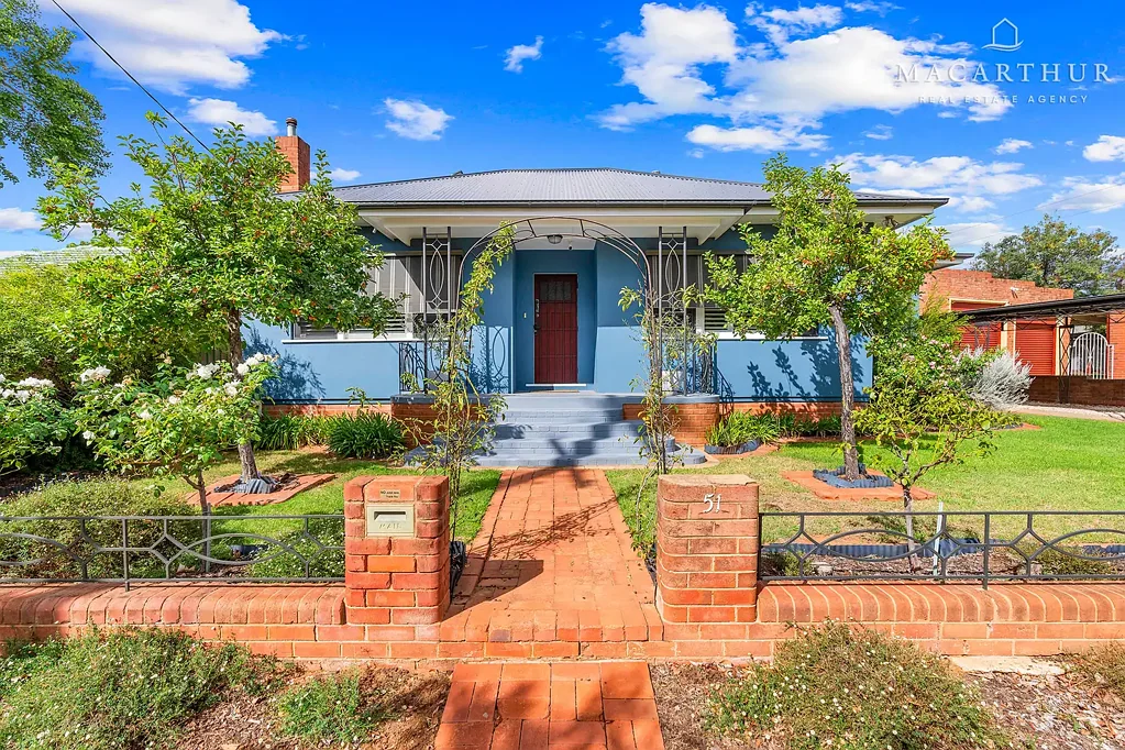 51 Heath Street, Turvey Park, NSW 2650