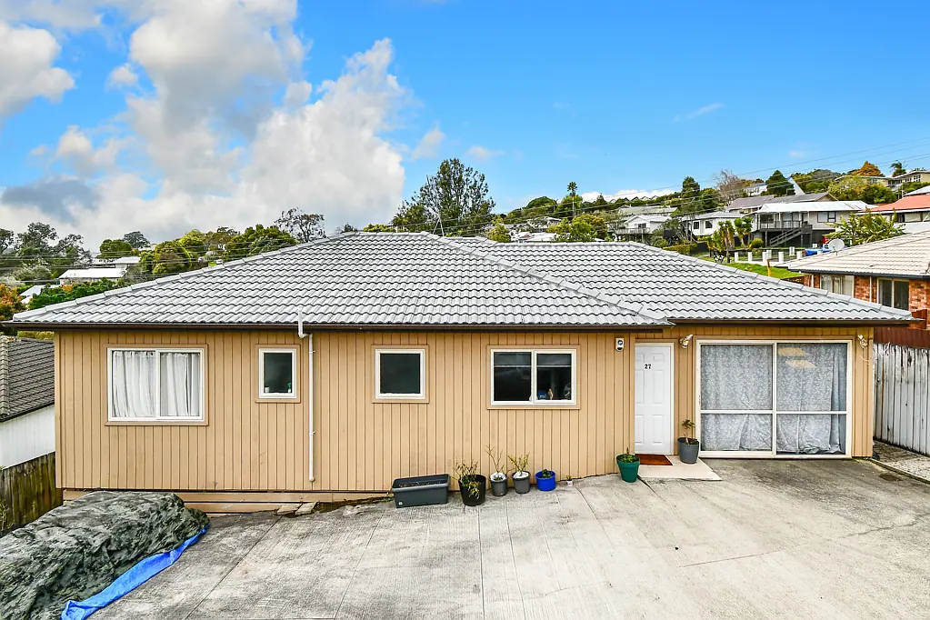27 Dovey Place, Massey, Waitakere City, Auckland