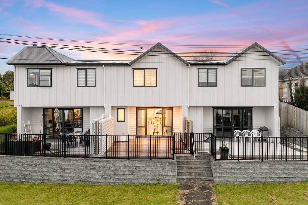 Waterview 2Habitaciones Solid Build with Elevated Views