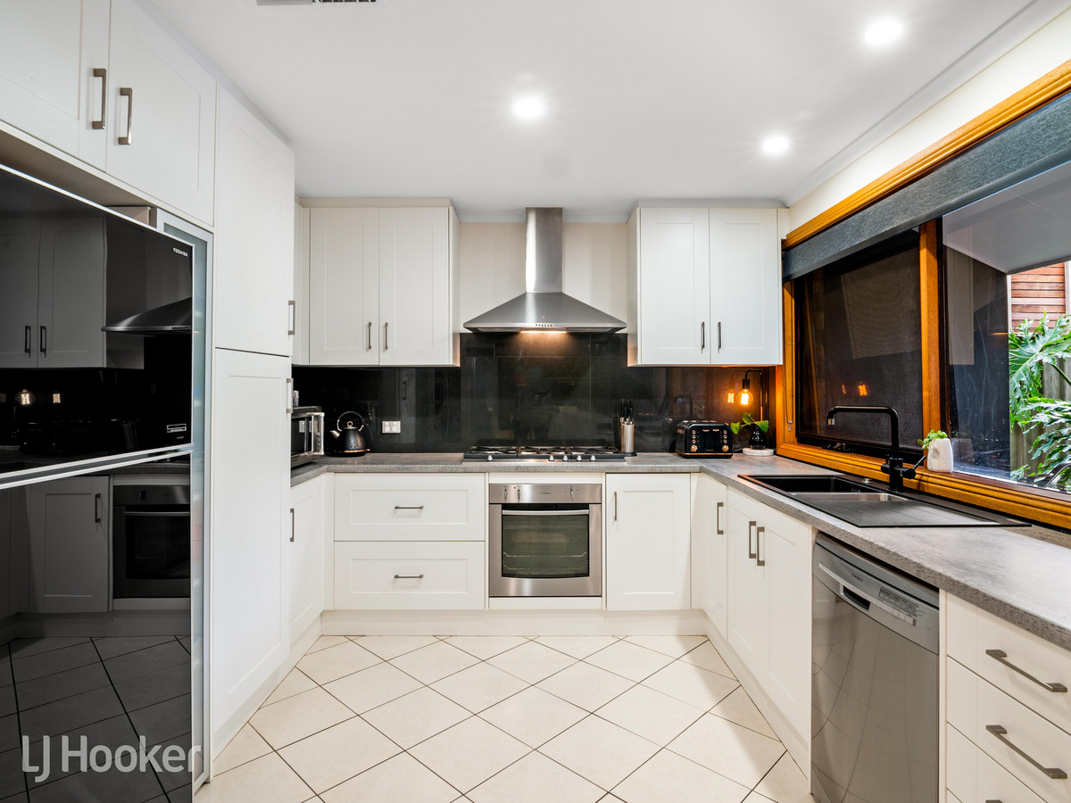 30 JOHN RENWICK PL, MODBURY HEIGHTS SA 5092, 0房, 0浴, House