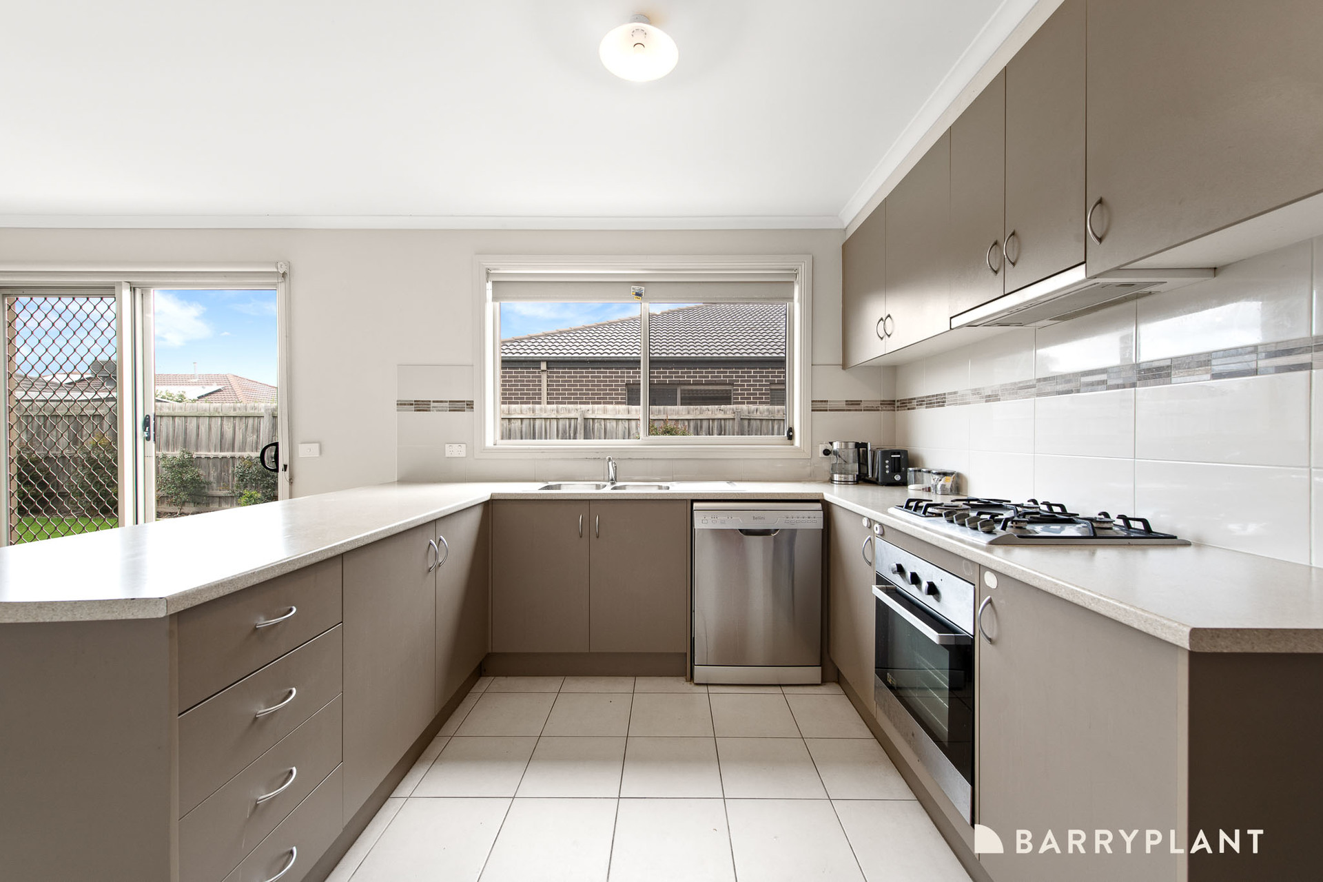 3 CURRAWONG CR, PAKENHAM VIC 3810, 0 રૂમ, 0 બાથરૂમ, House