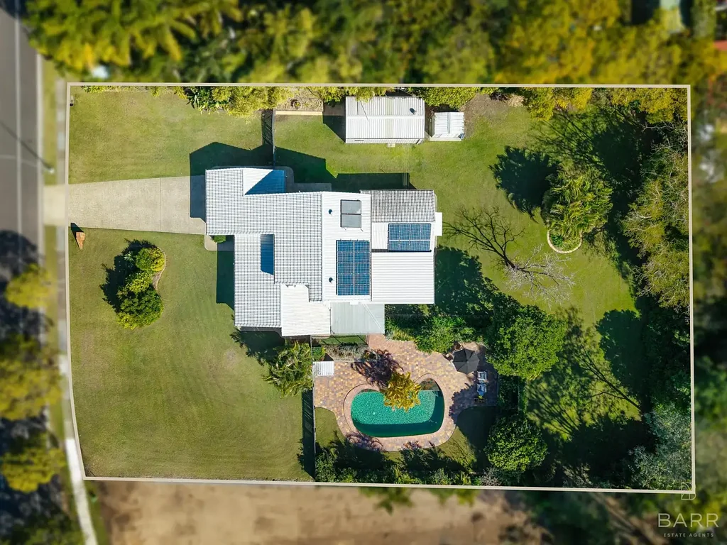 Bellbowrie 4Kwarto "SPACIOUS AND GENEROUS”