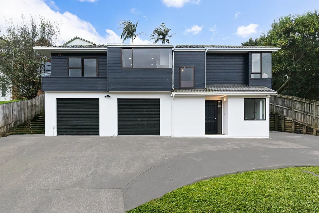 4 Seaford Place, Murrays Bay, North Shore City, Auckland
