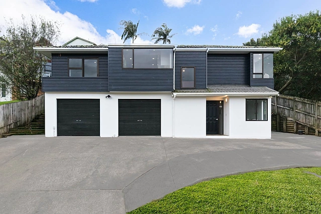 4 Seaford Place, Murrays Bay, North Shore City