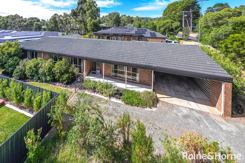 5 Mount Gisborne Road, Gisborne, VIC 3437