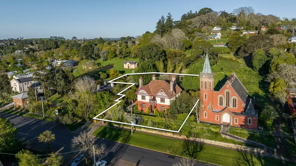 Daylesford 7房  Historic Grandeur with an Exciting Future