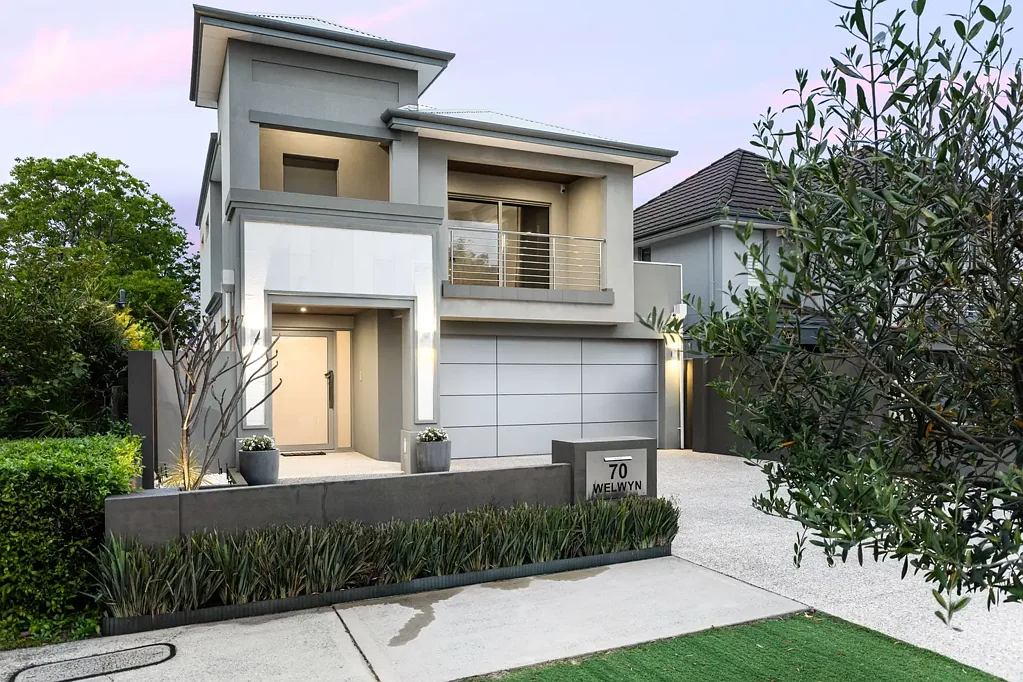 70 Welwyn Avenue, Salter Point, WA 6152