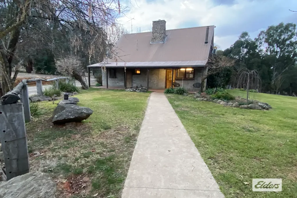 Sandy Creek 3Phòng ngủ Discover Serenity and Space in Sandy Creek