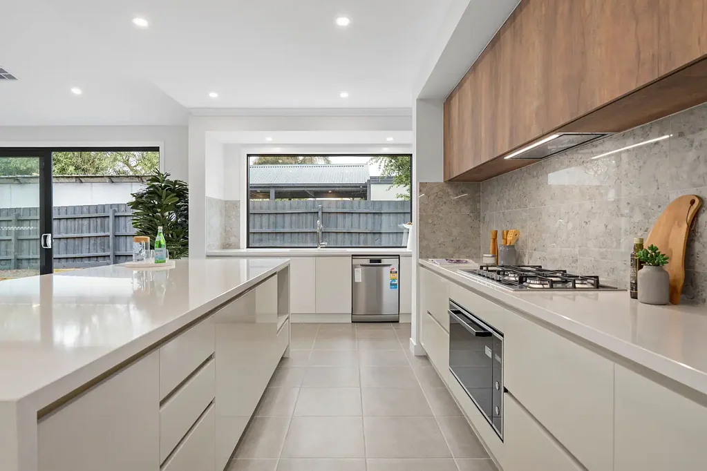 Rye 4 Bedroom Blue Chip Investment and Living - Smell The Sea Air