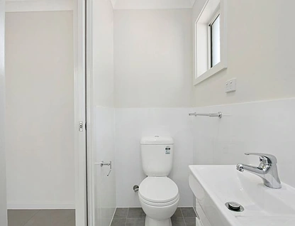 3A Margaret Street, Kingsgrove, South Western Suburbs, 3 Kuwarto, 2 Banyo, Unspecified