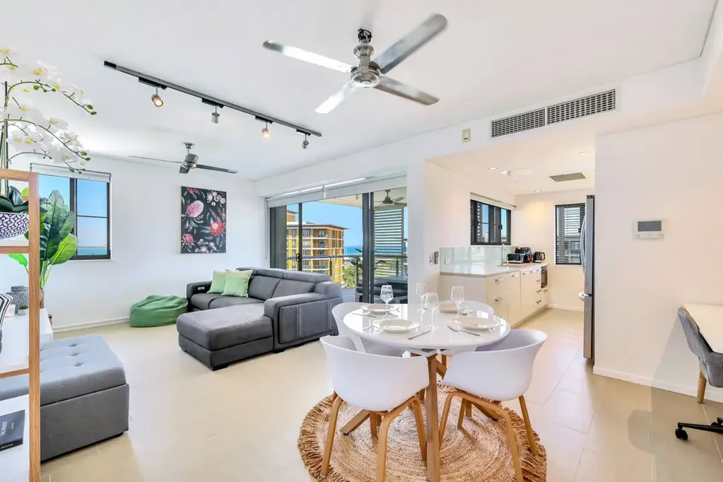 236/19B Kitchener Drive, Darwin City, NT 800