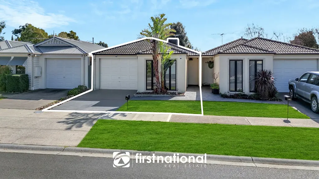 Cranbourne East 3 Bedroom Purrrr-fect for Investors, first home buyers, downsizers, families and fur babies
