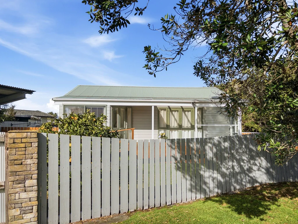 Easy Single-Level Living Close to Everything!