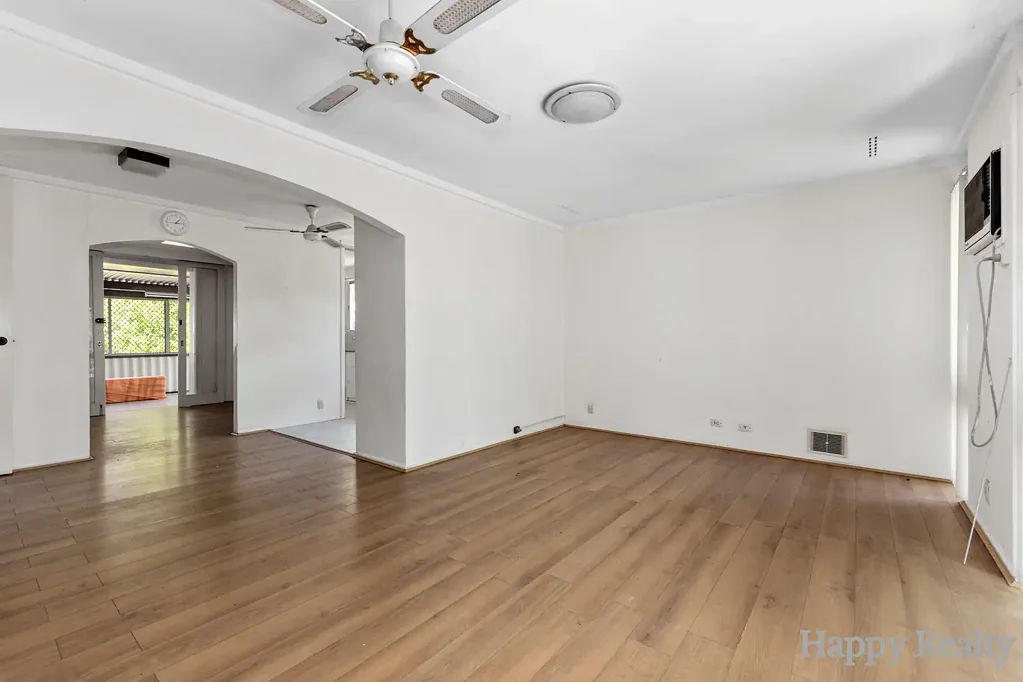 11 Spelhurst Terrace, Thornlie, WA 6108