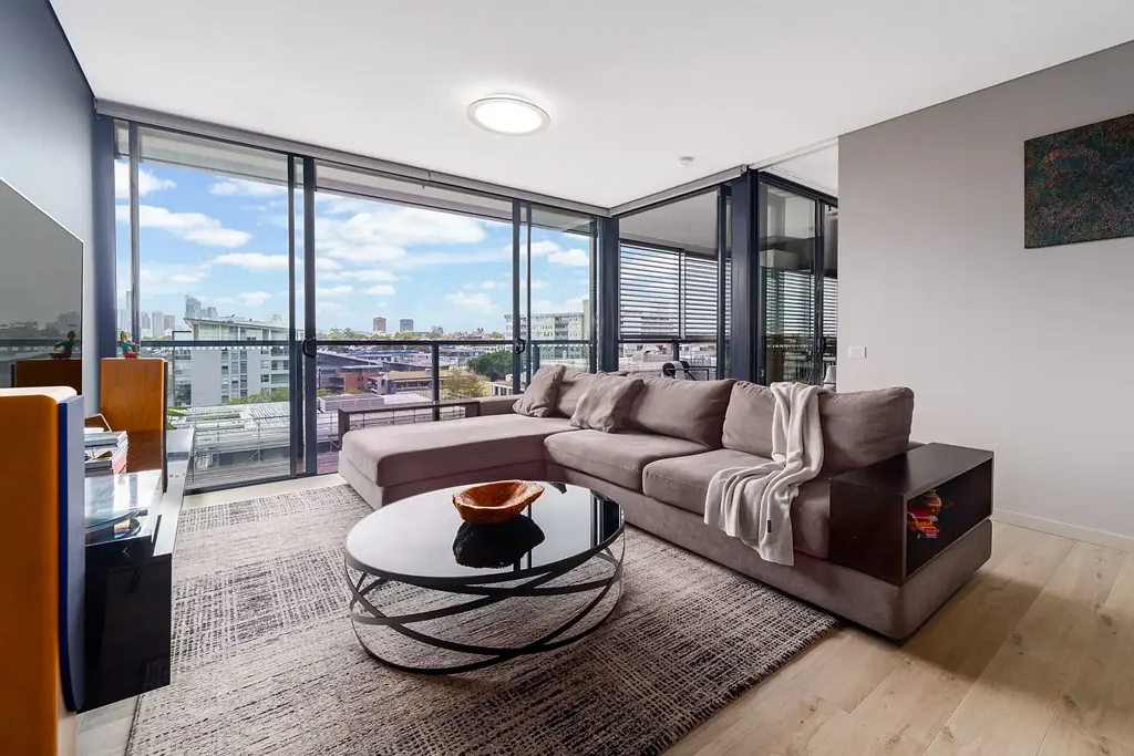 Fully Furnished 2 Bedroom Apartment with Parking & Resort Facilities | Trio Central