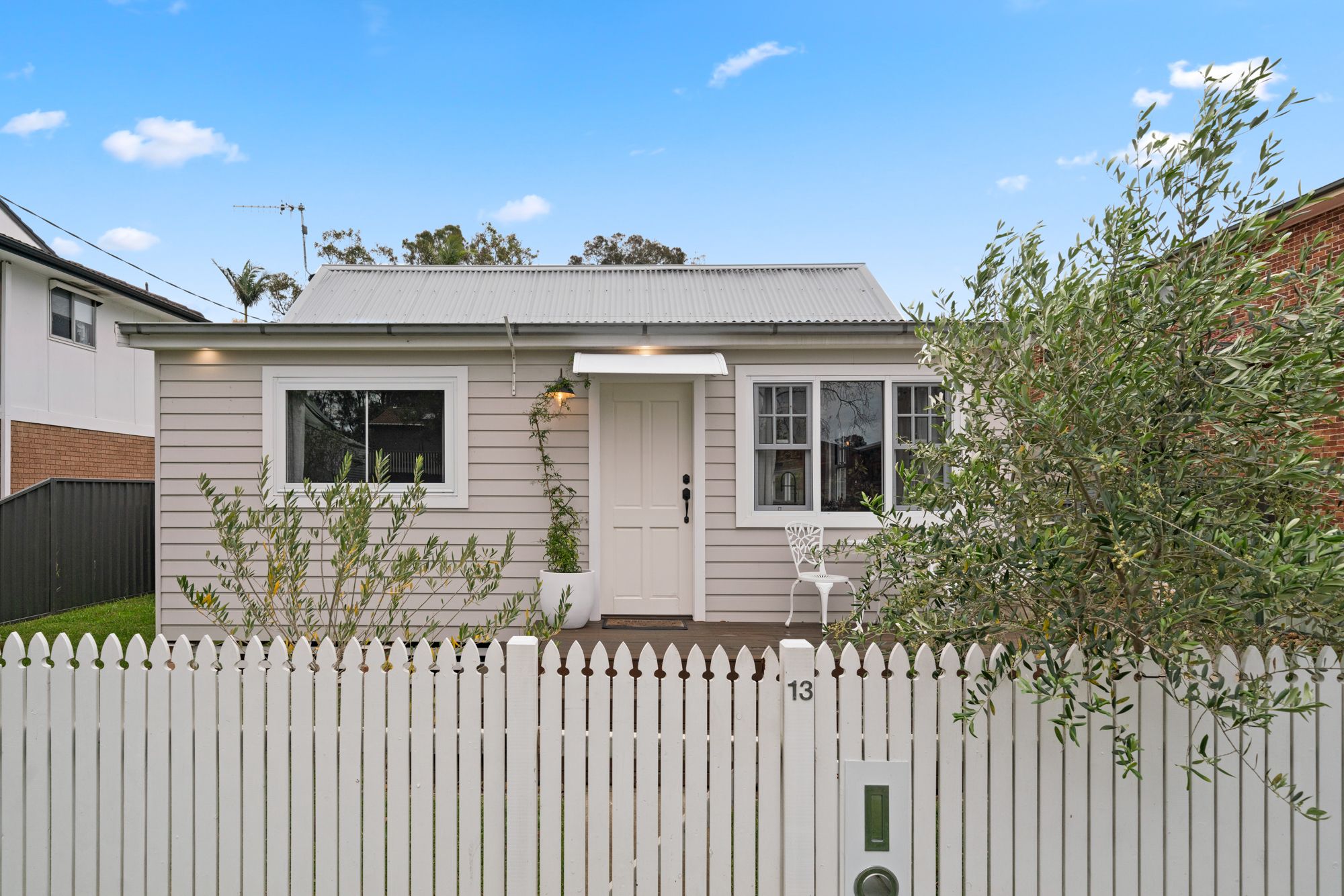 13 HENRY ST, CHITTAWAY POINT NSW 2261, 0 habitaciones, 0 baños, House