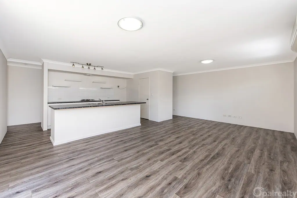 6 Persian Grove, Karnup, WA 6176