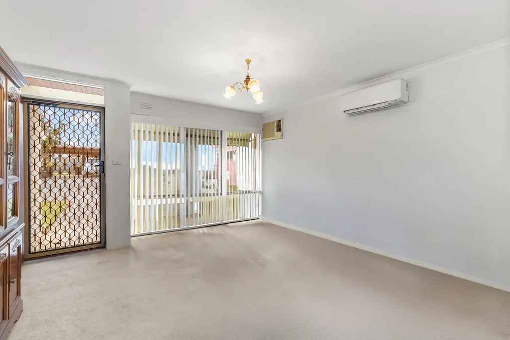 Clarinda 2ਬੈੱਡਰੂਮ Spacious, Safe & Secure - Perfect Affordable Low-Care Living for Over 55s. NEW PRICE.
