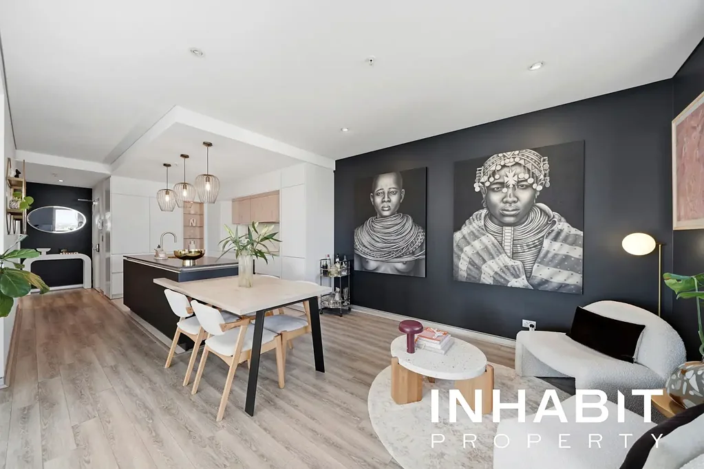 East Perth 2房  Sky-High Luxury with River & City Views | 16th Floor | 116sqm of Indoor-Outdoor Living