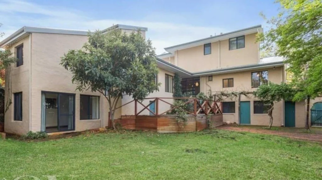 Large Family Home in a Highly Sought-After Location