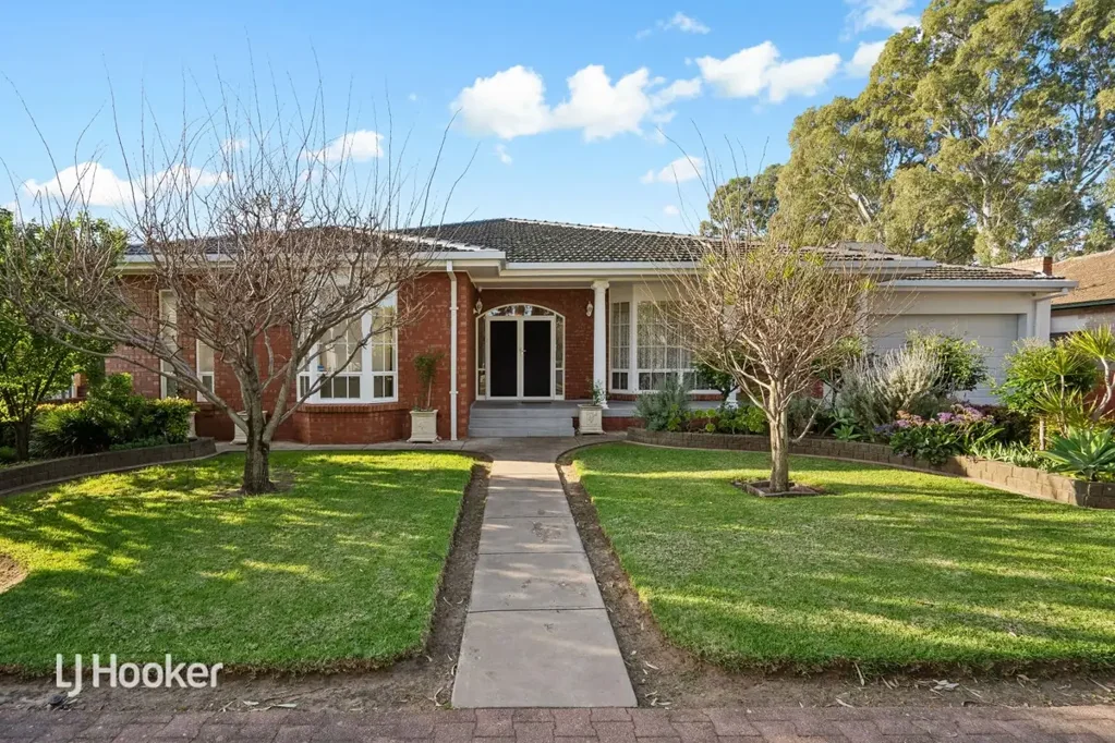 17 Tennyson Avenue, Tranmere, SA 5073