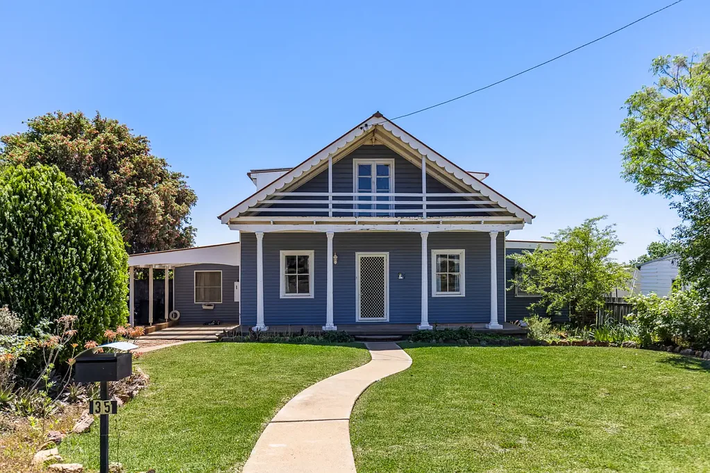 Dunedoo 4ห้องนอน A STORYBOOK HOME IN THE HEART OF DUNEDOO