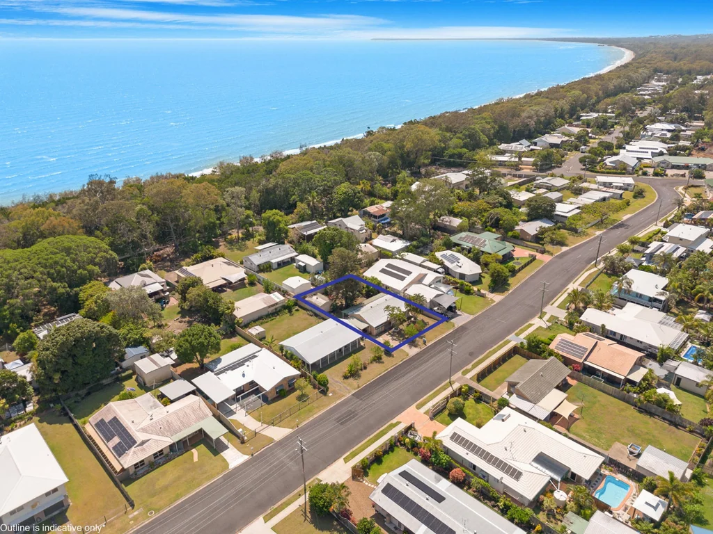 17 Desmond Drive, Toogoom, QLD 4655