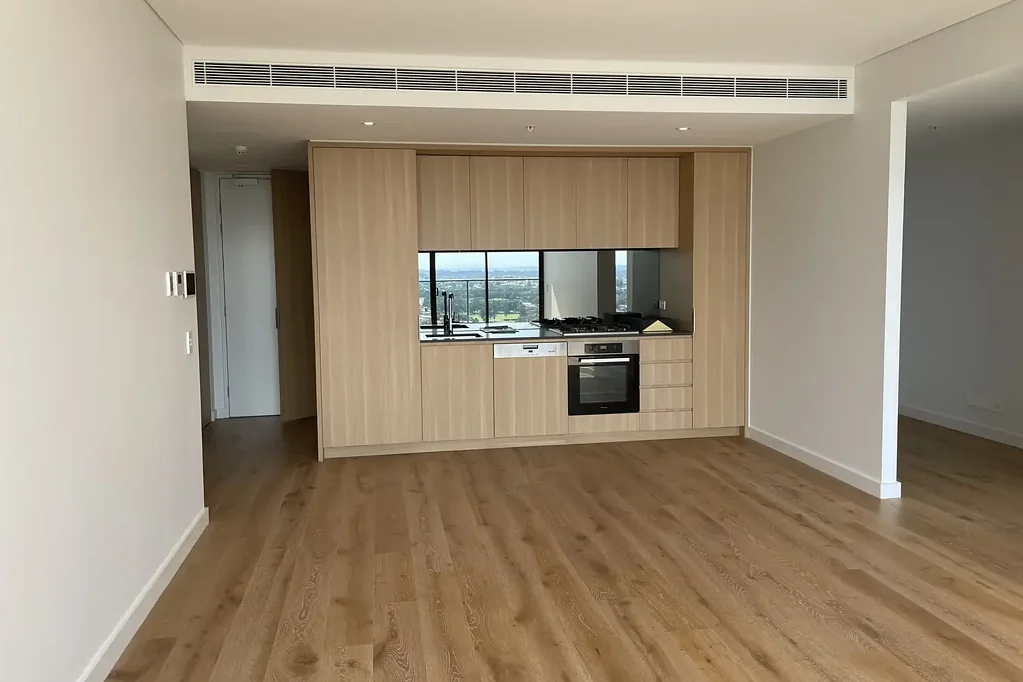 Luxury two bedroom with study at Level 24 With District Views