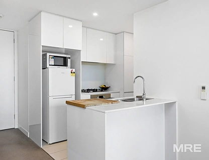 205/62-64 Station Street, Fairfield, North Melbourne, 2 Bedrooms, 2 Bathrooms, Apartment