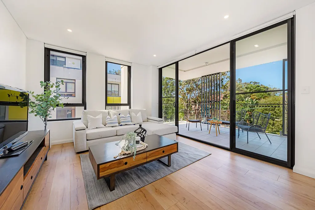 Epping 3ਬੈੱਡਰੂਮ Spacious Three-Bedroom Apartment in the Heart of Epping