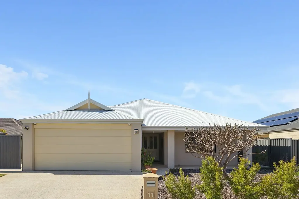 11 Delaware Street, Aveley, WA 6069