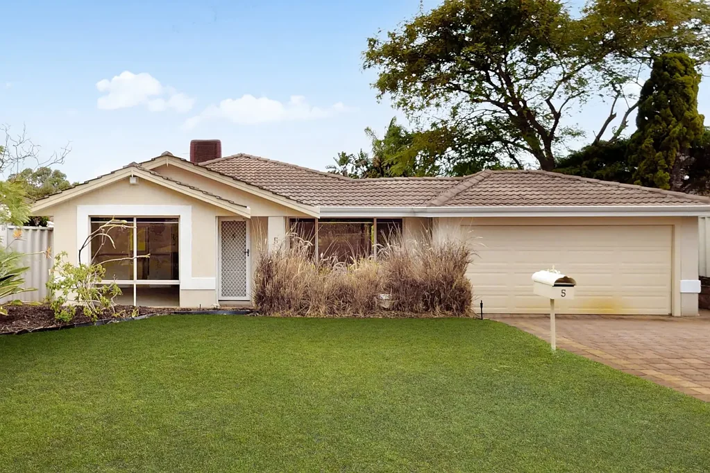Freshly Renovated Family Home in a Quiet Street