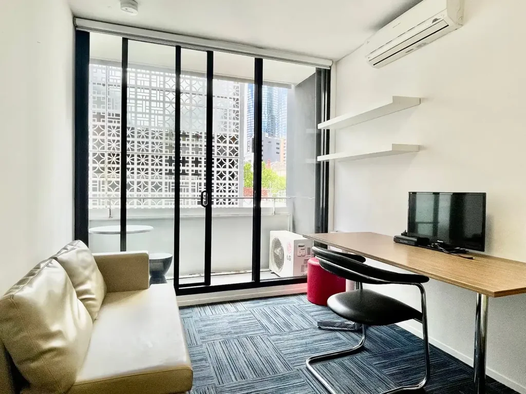 For Lease - 1 Bedroom Studio in Carlton