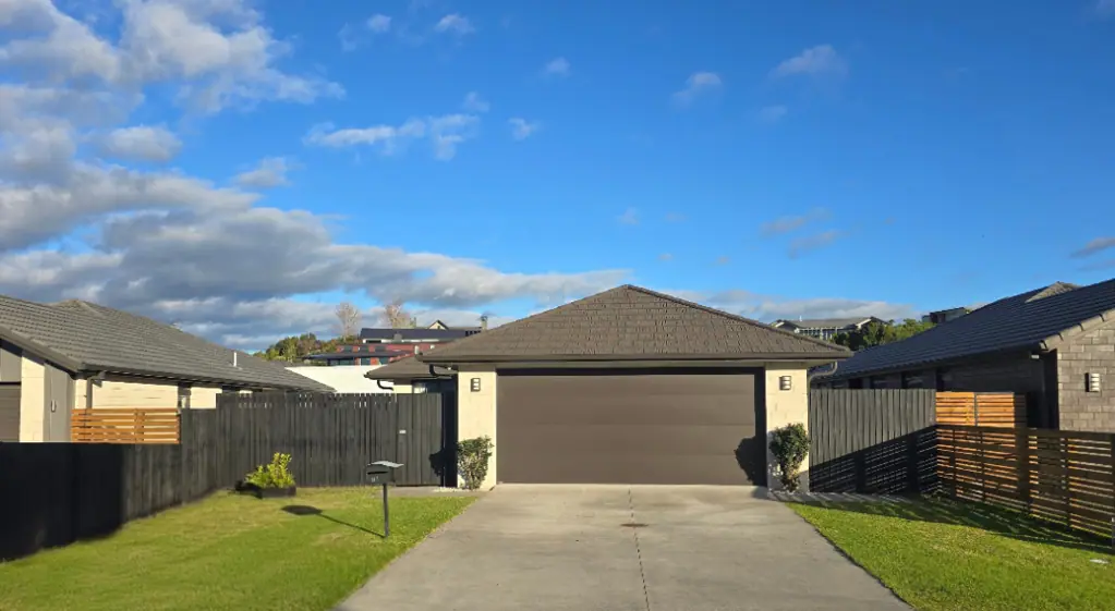 Omokoroa 3房  Vacant Possession - Invest or nest