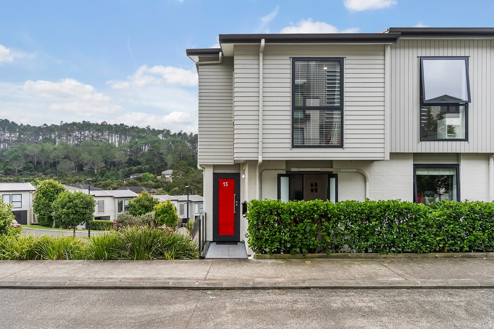 Albany Heights 2침실 Vendor wants offers NOW!