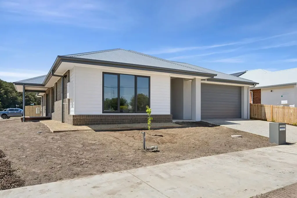 Winchelsea 4Kwarto BRAND NEW IS BEST ! – SPACE & QUALITY ABOUNDING